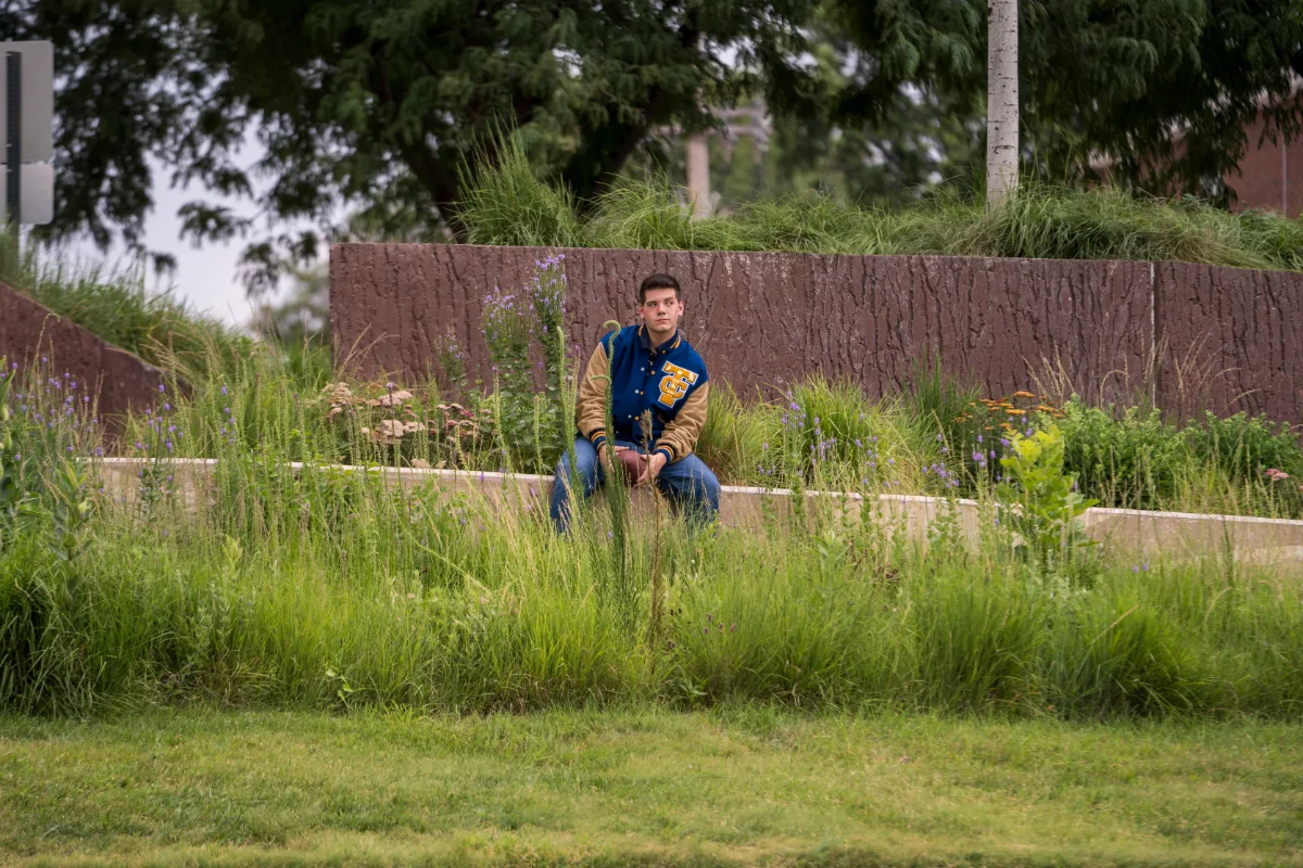 Senior portrait session in Lincoln, Nebraska